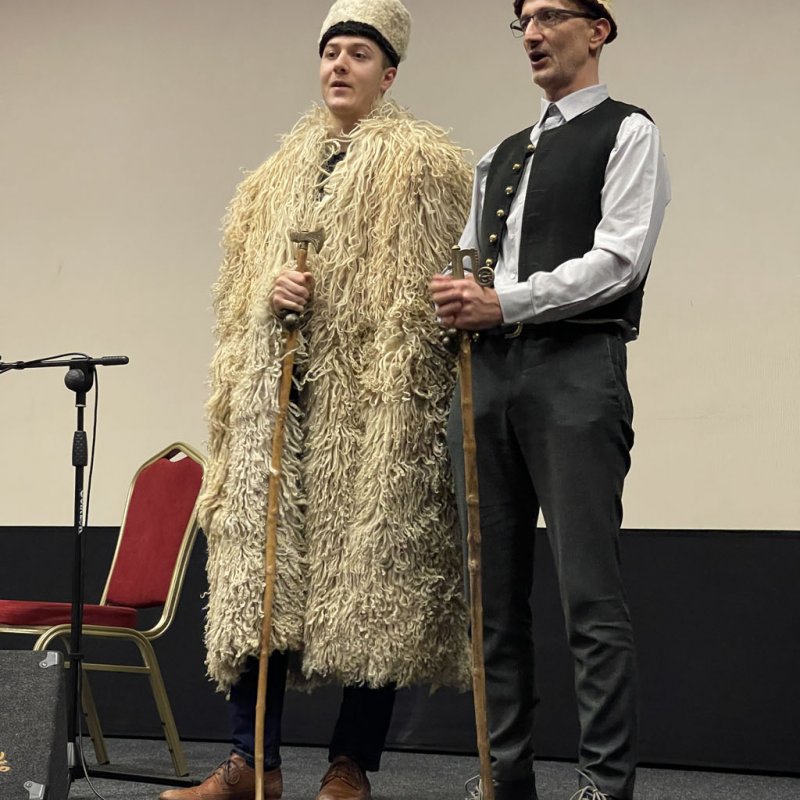 Fellobbant a szeretet lángja 03